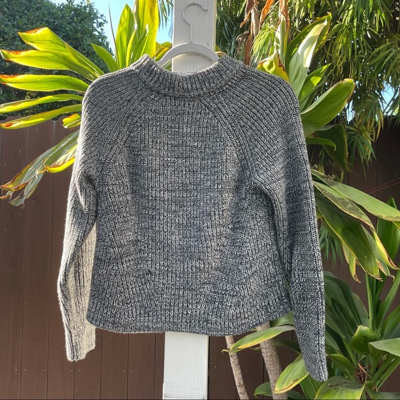 Marine Layer Sweaters - Marine layer Crewneck cable knit sweater